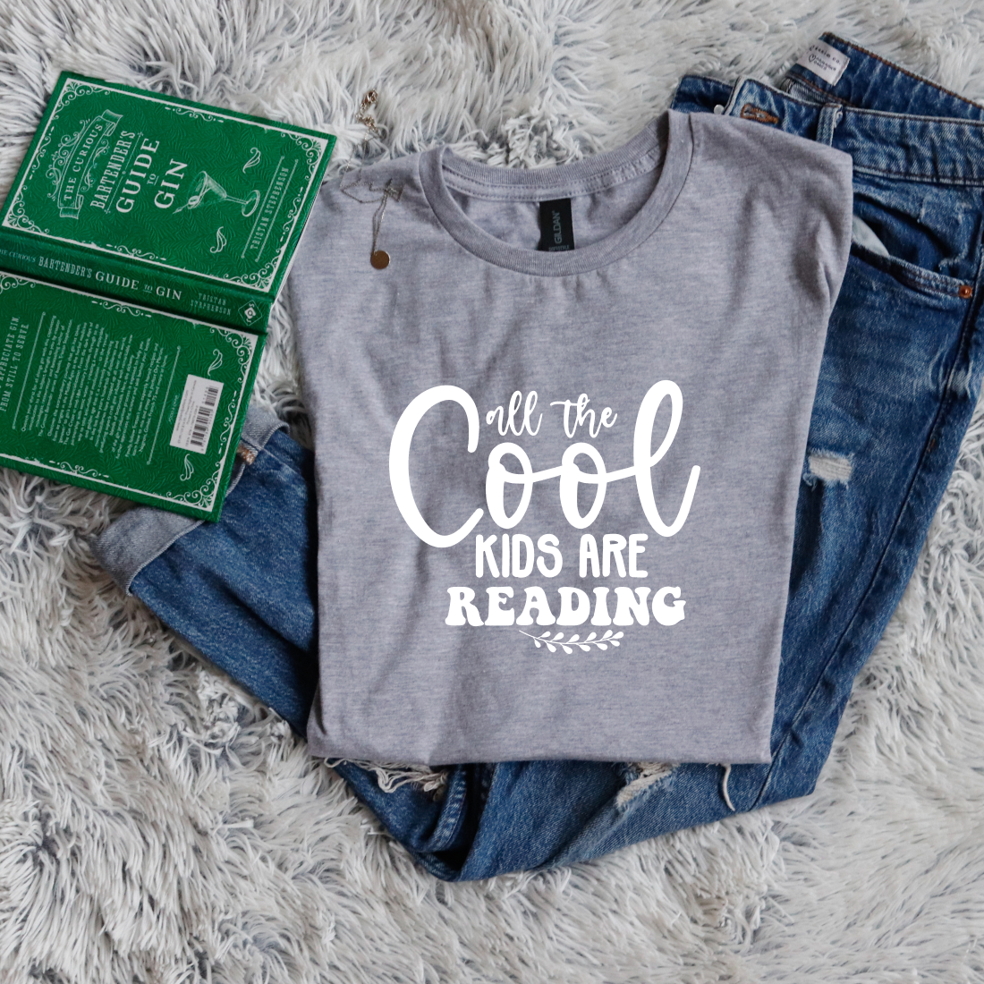 All the cool kids are reading