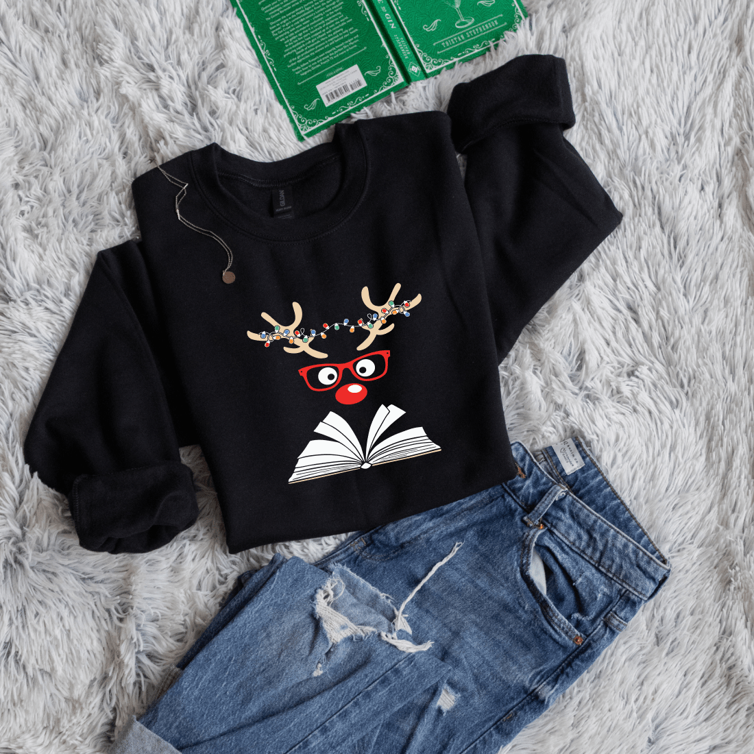 Book Christmas - Reindeer - Bookish Wardrobe