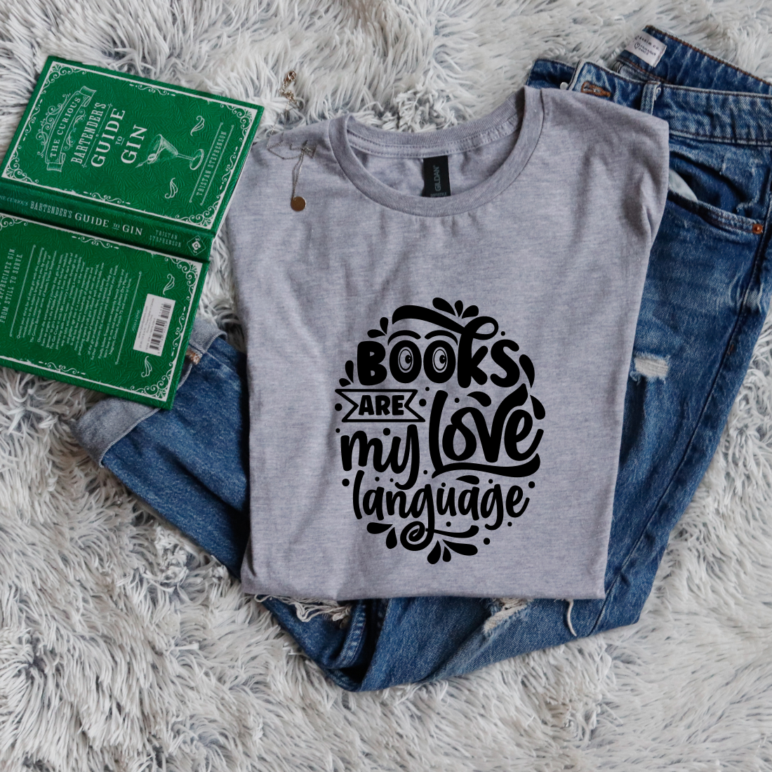 Books are my love language circle style