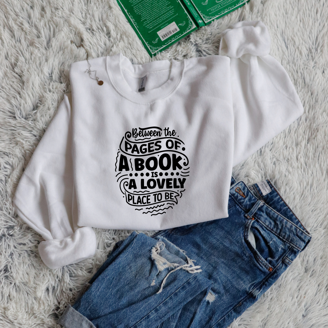 Between the pages of a book is a lovely place to be circle style
