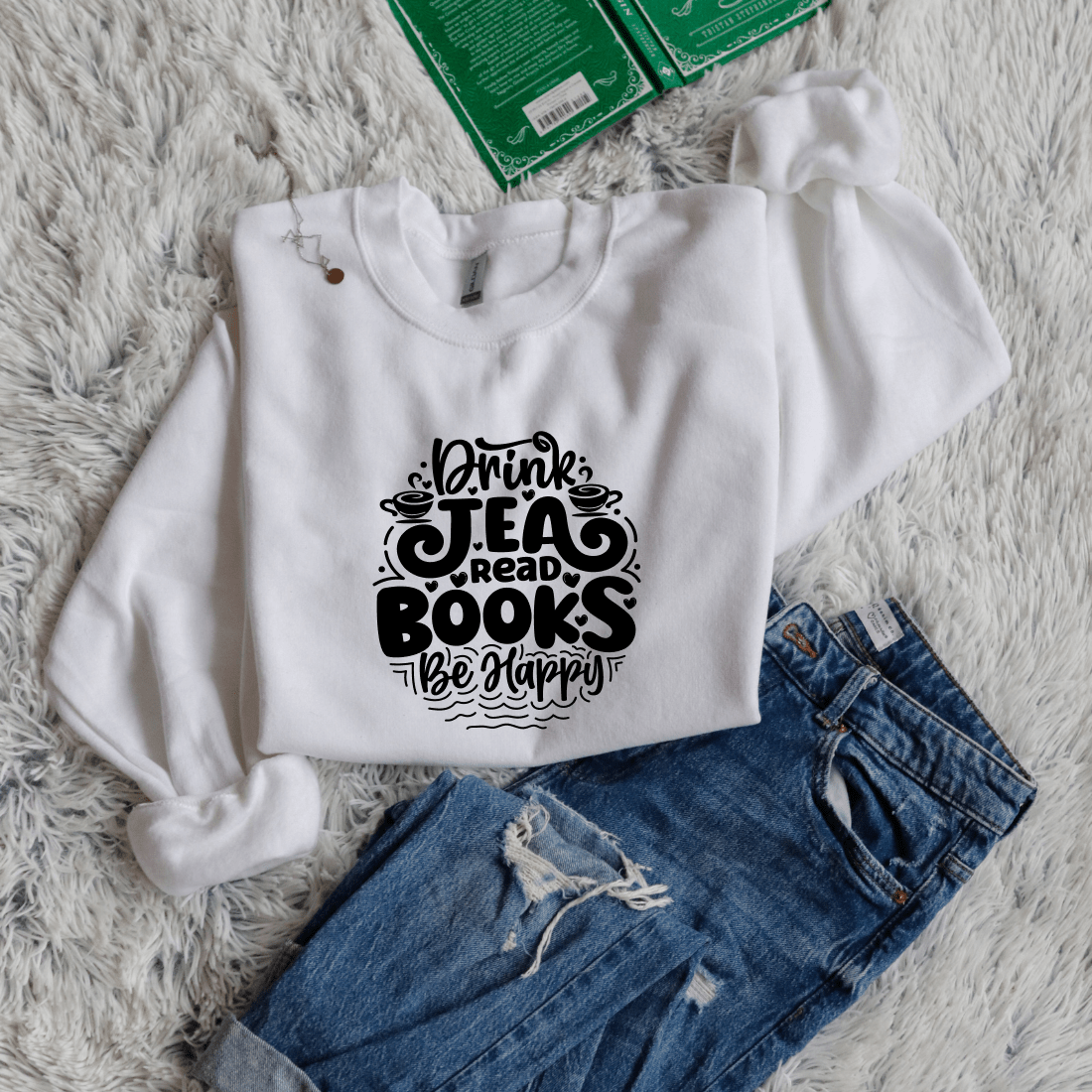 Drink tea read books be happy circle style - Bookish Wardrobe