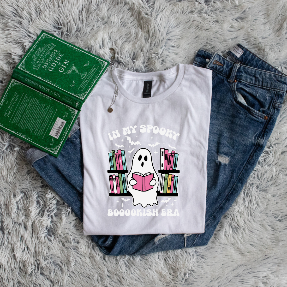 Reading ghost halloween