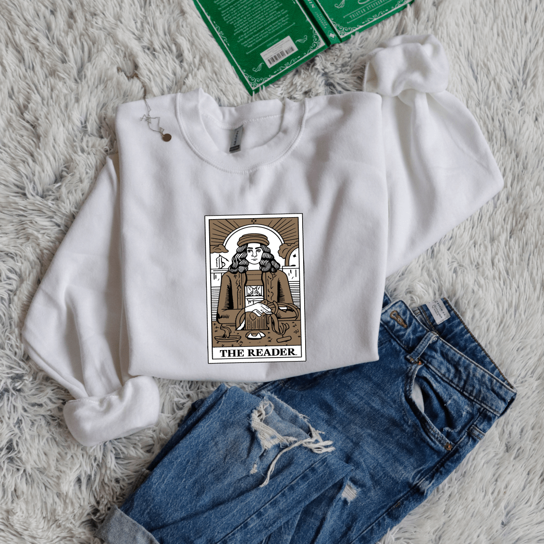 The reader card style - Bookish Wardrobe