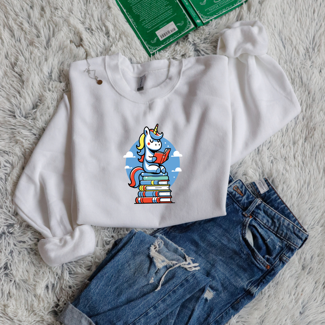 Reading unicorn