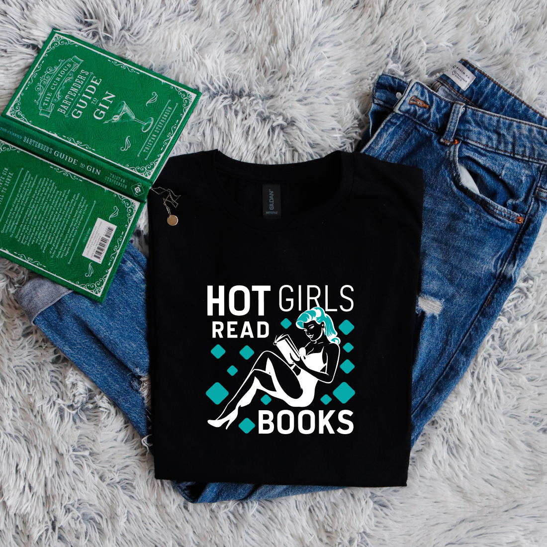 Hot girls read books green