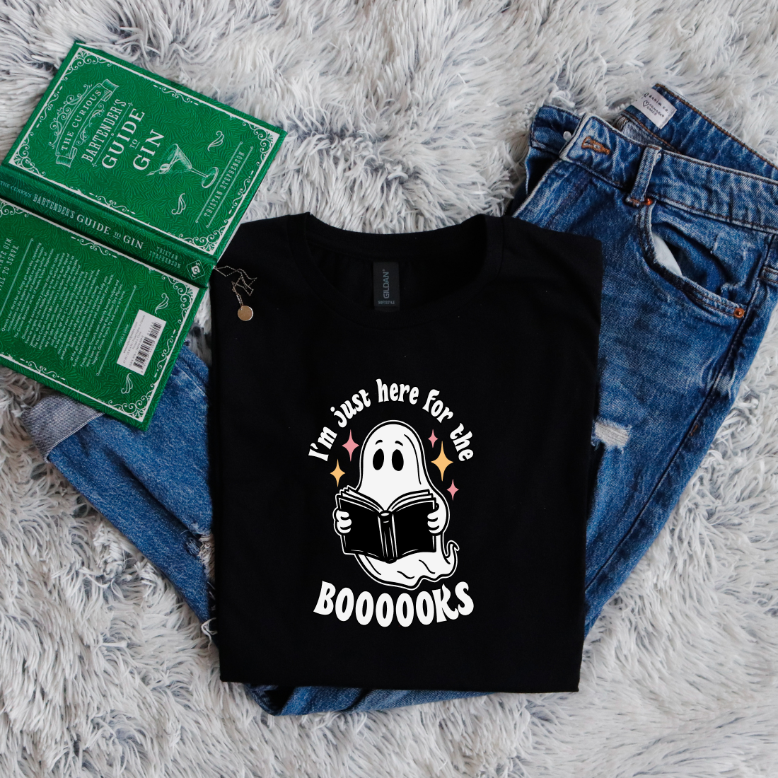 I'm just here for the boooooks