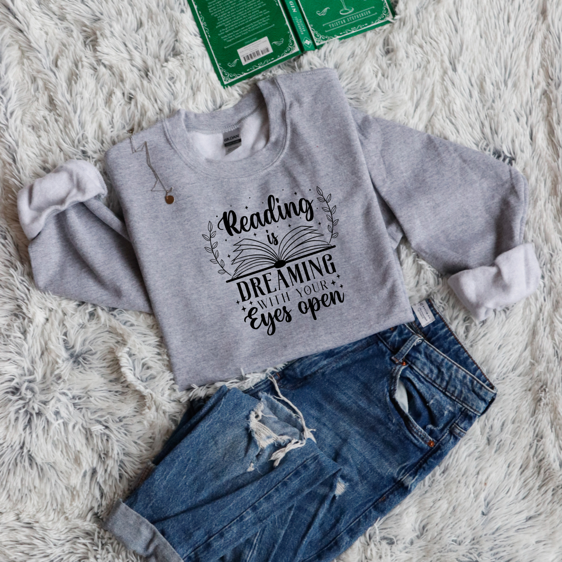 Reading Is Dreaming With Your Eyes Open