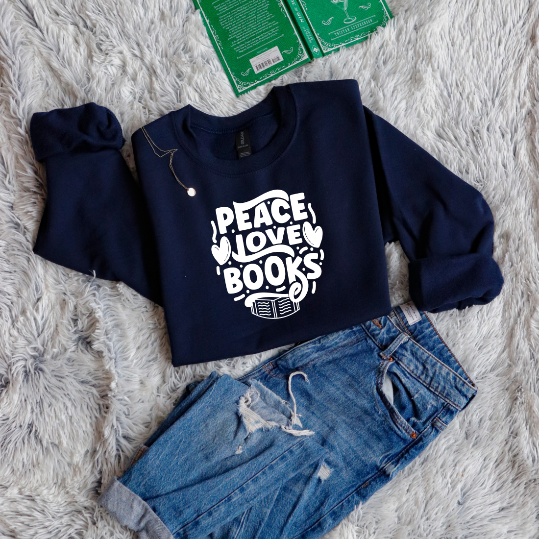 Peace love books circle style
