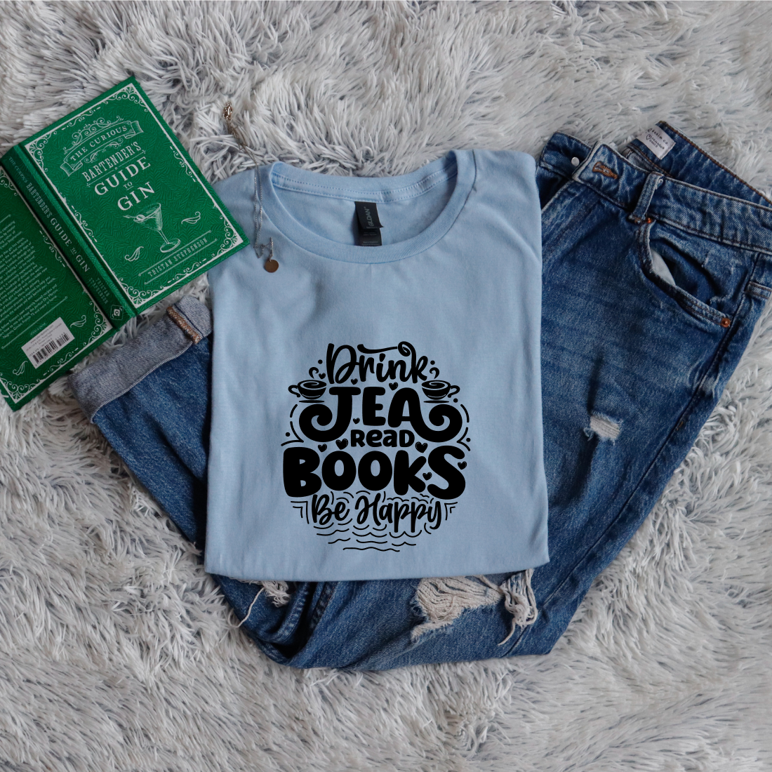 Drink tea read books be happy circle style