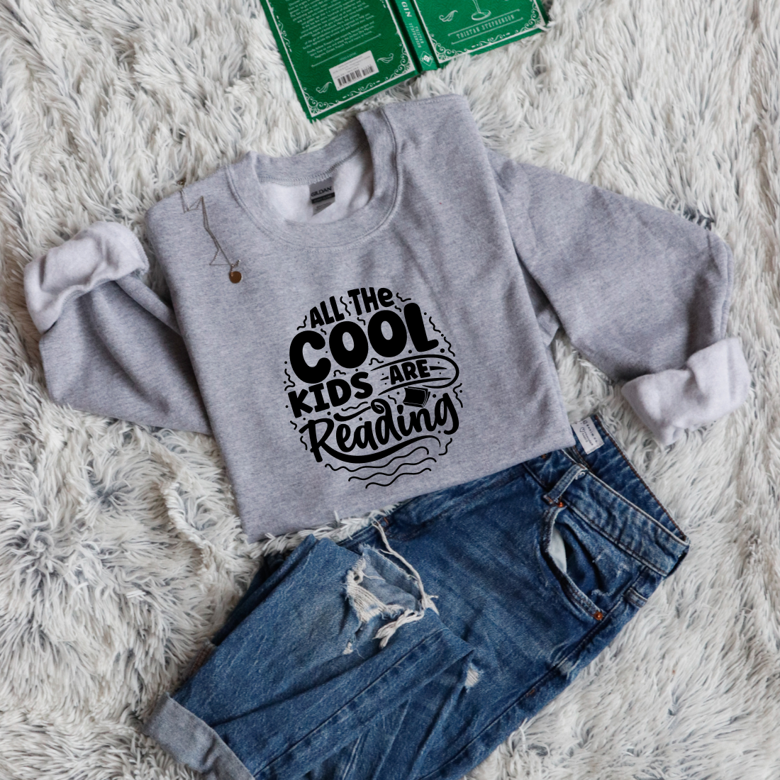 All the cool kids are reading circle style