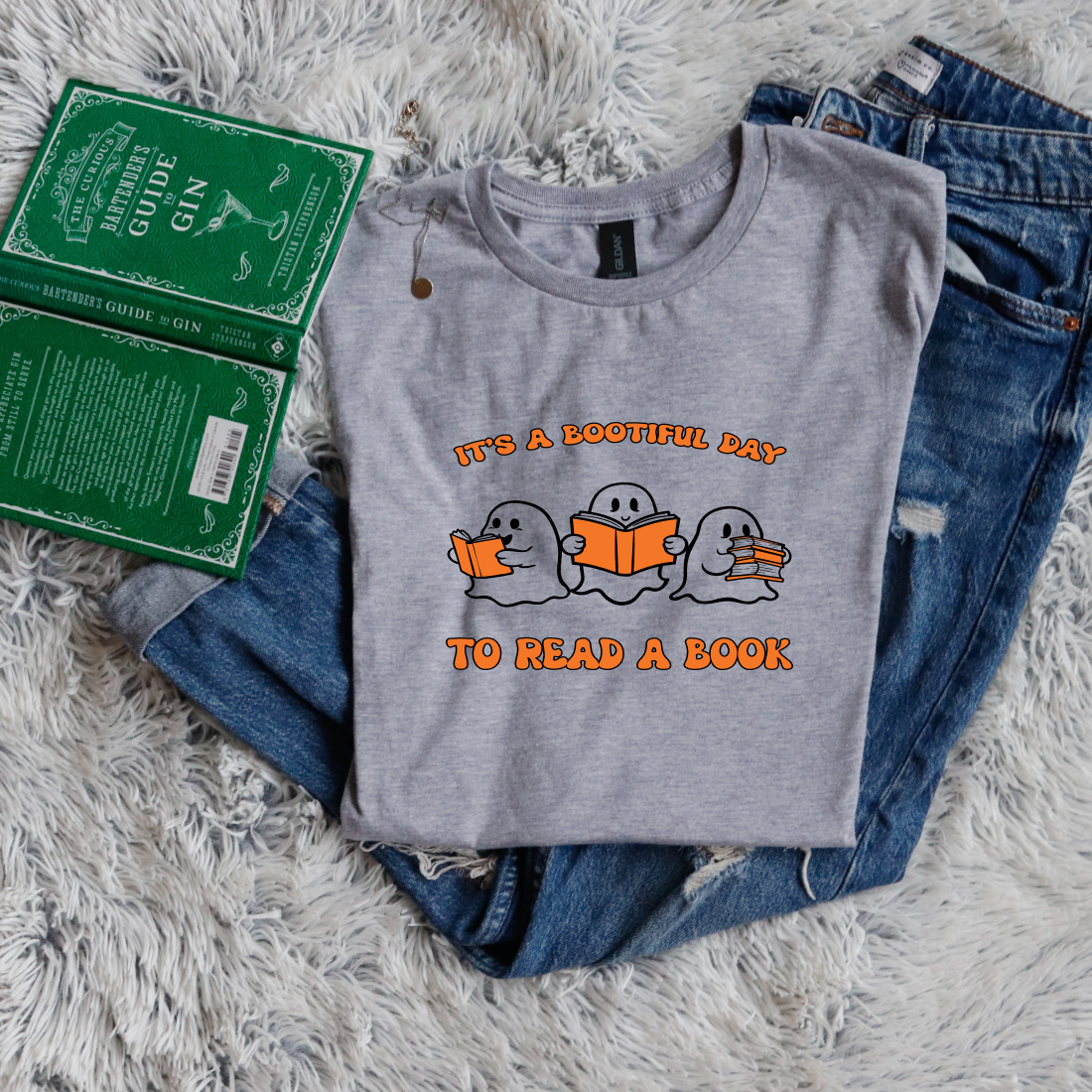 Its a bootiful day to read a book halloween