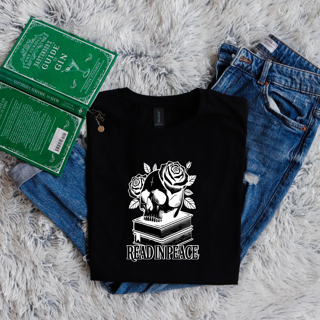 Read in peace books skull rose