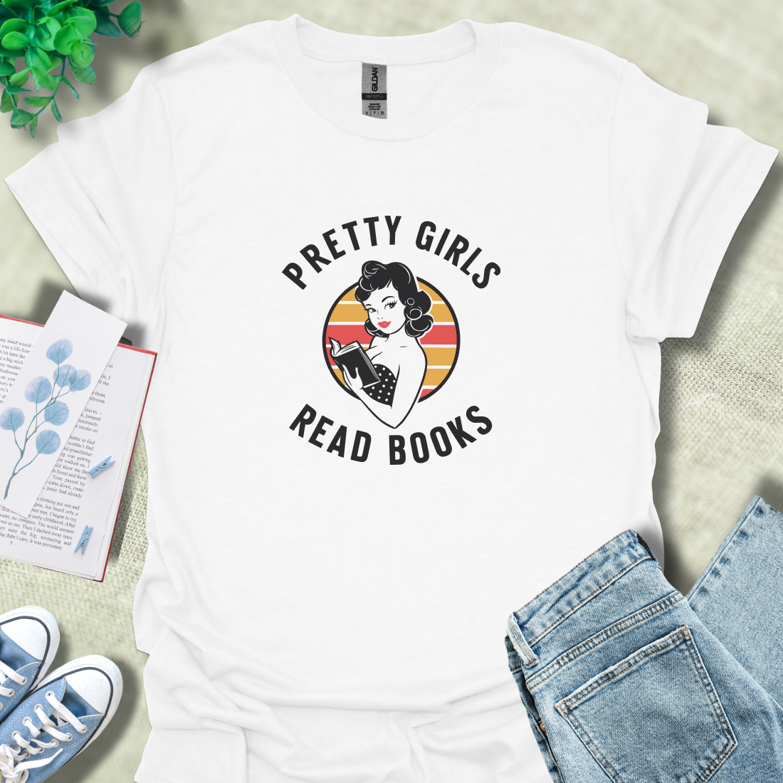 Pretty girls read books