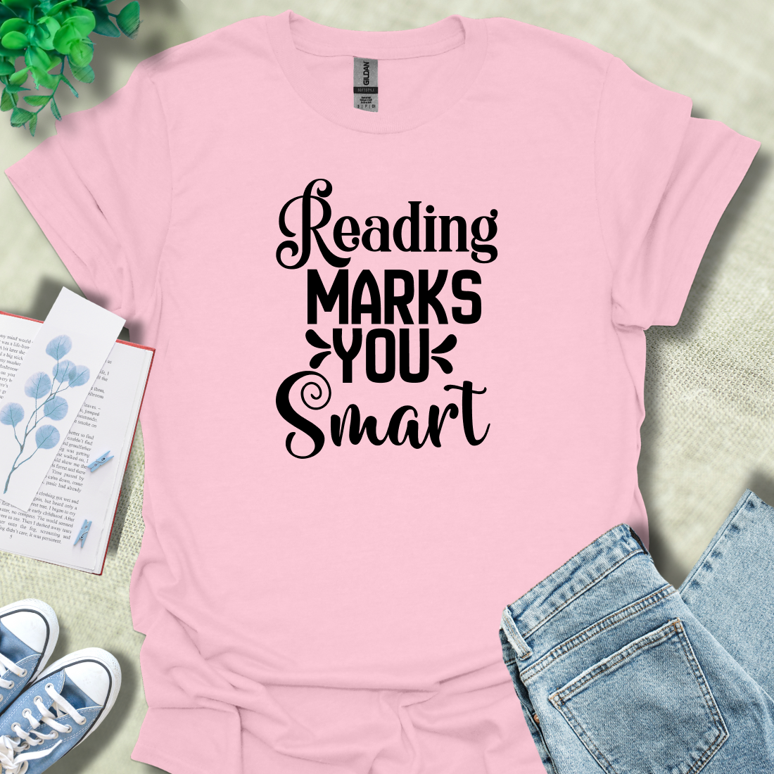 Reading marks you smart